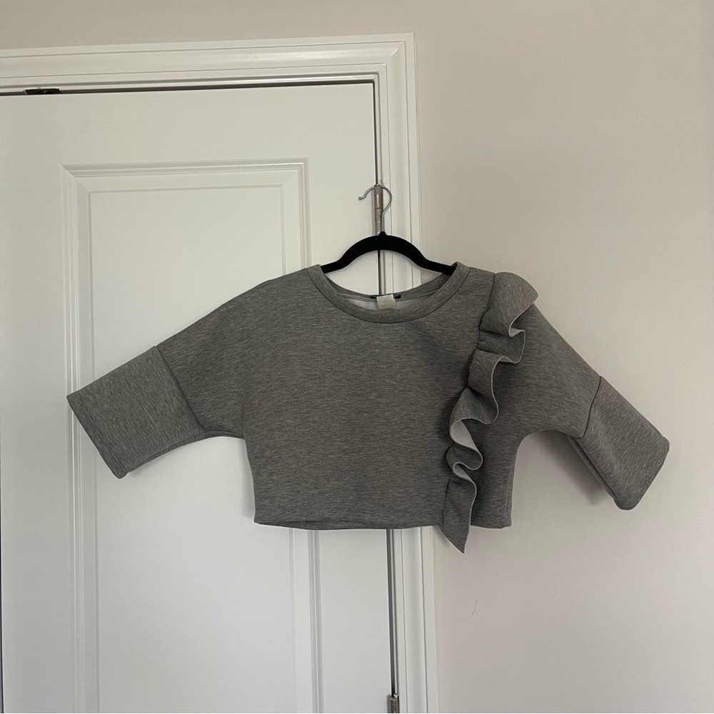Gray Cropped Sweatshirt with Ruffle Detail | Statement Casual Top